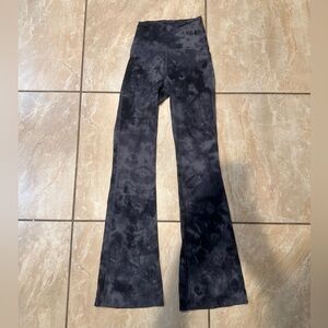 Diamond Dye Pitch Grey Graphite Grey Lululemon Groove Flared Leggings Size 0